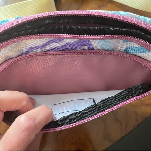 Kavu Spectator: Party Pop waist bag Fanny pack belt bag - Picture 3 of 6